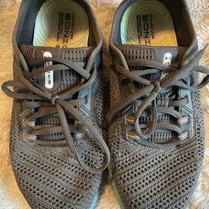 Under Armour HOVR Sonic Tennis Shoe